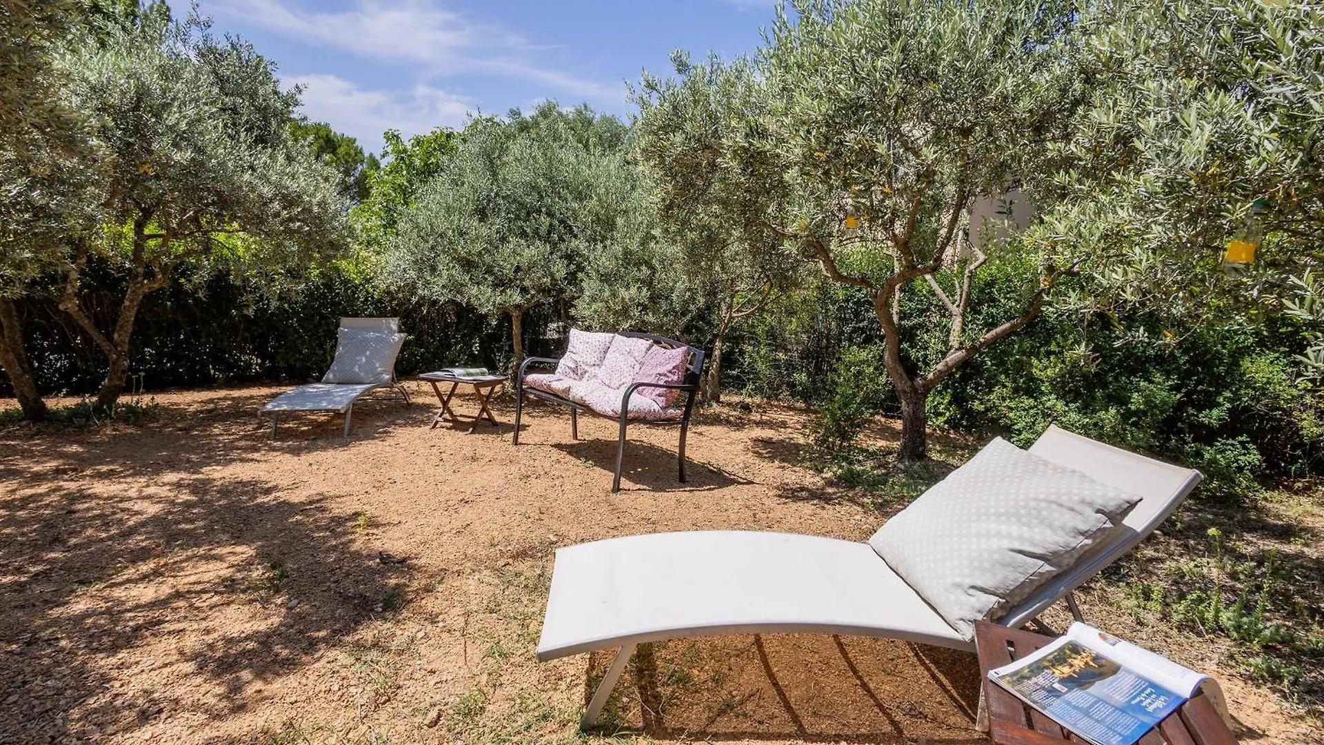 L'Oliveraie Saint-Saturnin-les-Apt Holiday home